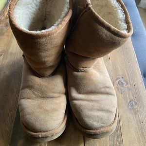 Ugg Boots (original tan) Size  8